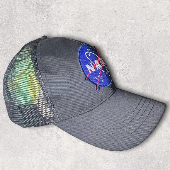 NASA RETRO MEATBALL LOGO MESH SNAPBACK HAT BLACK - OS NWT - Picture 2 of 3